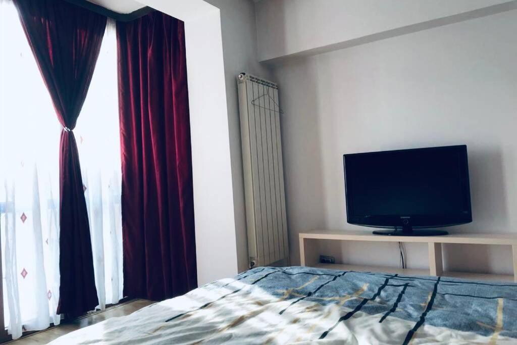 Cozy 2 Rooms Apartment Close To City Center Bucureşti Eksteriør bilde